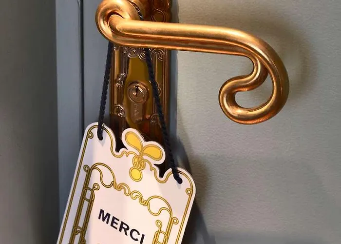 Отель Thoumieux