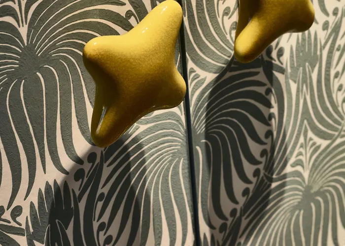 Thoumieux 4* Париж