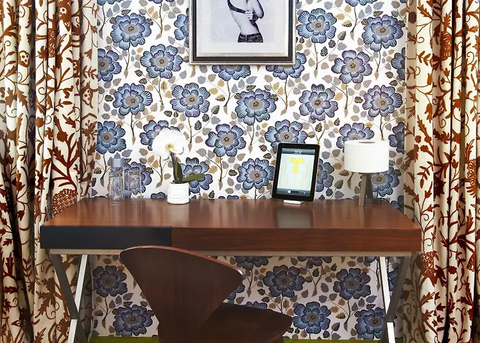 Thoumieux Отель