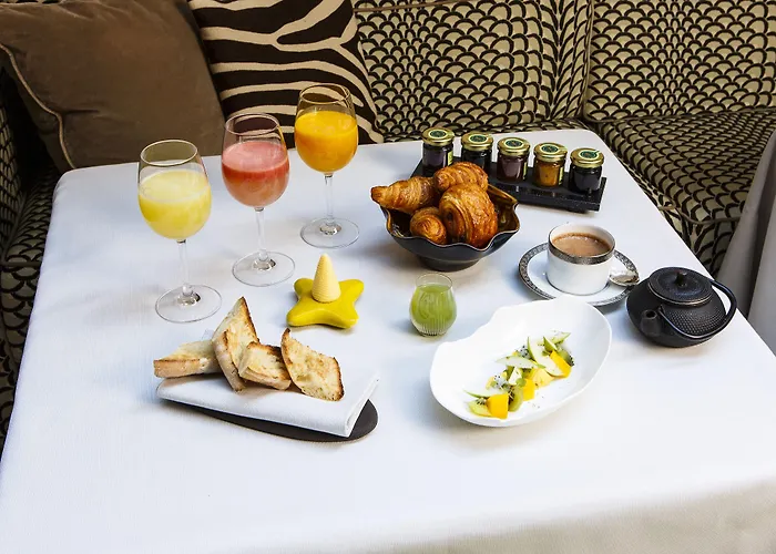 Отель Thoumieux