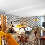 Hotel Thoumieux Paris