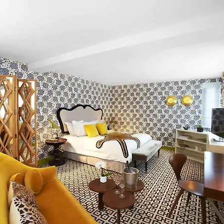 Hotel Thoumieux Paris