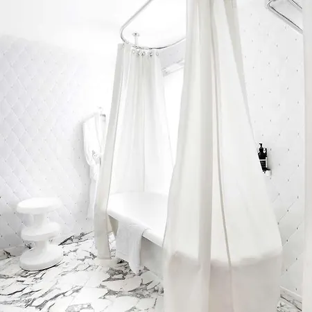 Thoumieux Hotel 4*