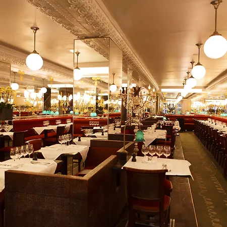 ホテル トゥミユ パリ