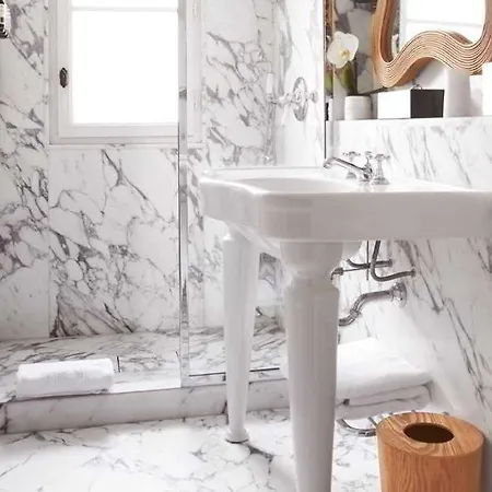 Thoumieux Hotel Paris