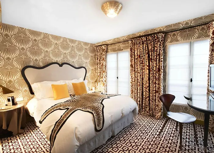 Hotel Thoumieux 4*