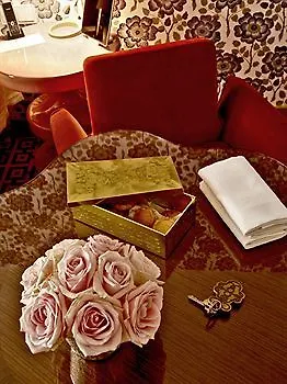Thoumieux Hotell Paris